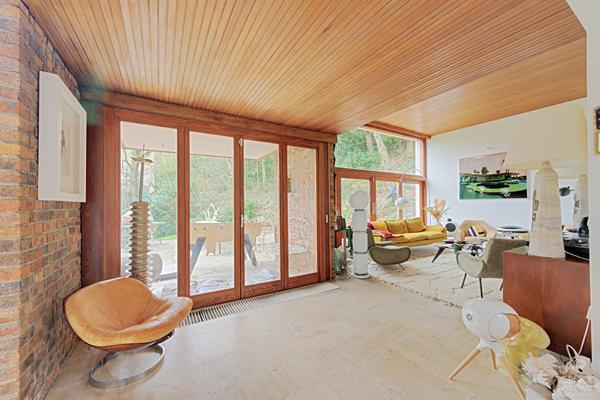 Maison Rueil Malmaison 6 pièce(s) 186 m2 €1 880 000 ** - Référence 19775