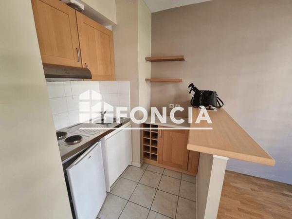 Location Studio 23 m² - 6 RUE DES POMMIERS Vincennes 94300