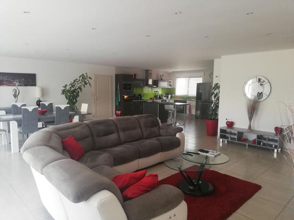 Maison Moutiers Les Mauxfaits 6 pièce(s) 145 m2