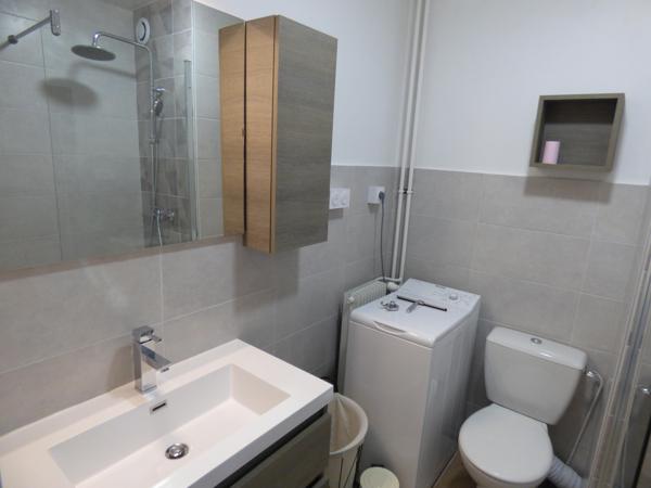 Location / Studio meublé