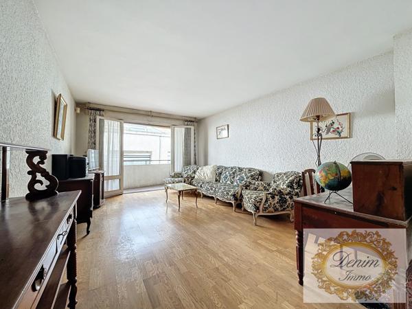 Nîmes (30000) Centre ville P4 94m2 4 Balcons Cave Garage