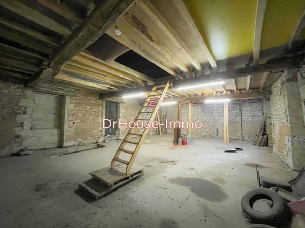 Immeuble à vendre 4 pièces de 297 m²