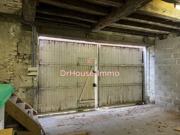 Immeuble à vendre 4 pièces de 297 m²