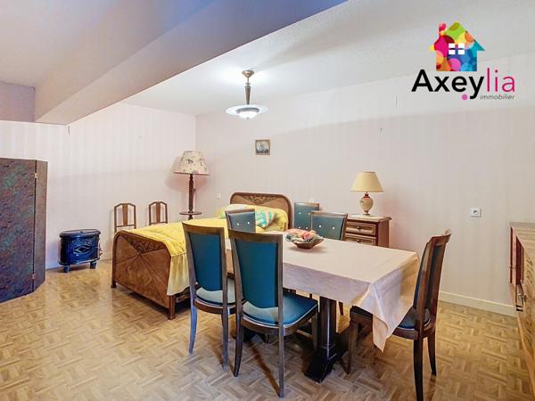 Changy (42310) A VENDRE- CHANGY- MAISON DE BOURG AVEC TERRASSE ET COUR