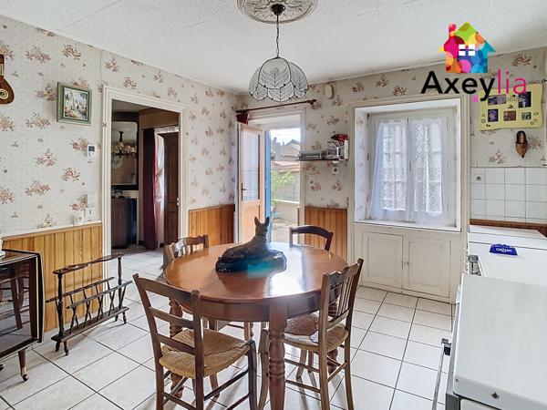 Changy (42310) A VENDRE- CHANGY- MAISON DE BOURG AVEC TERRASSE ET COUR