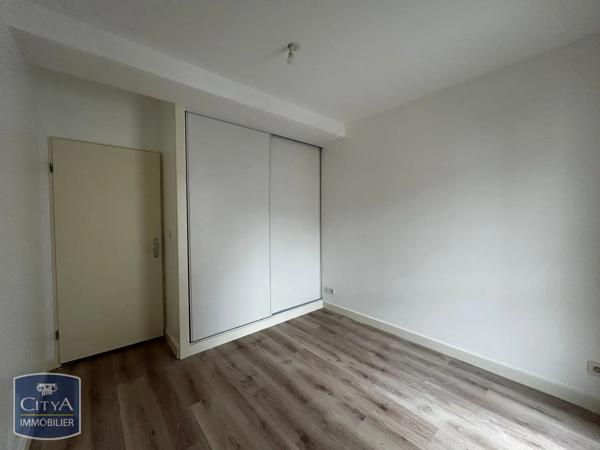 Appartement à louer 4 pièces 78.15m² Roubaix (59100)