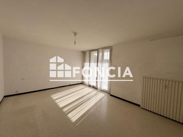 Location Studio 38 m² - 18 AVENUE NOCART Hyeres 83400