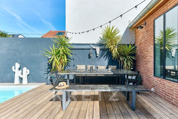 Colombes - Maison type loft avec piscine