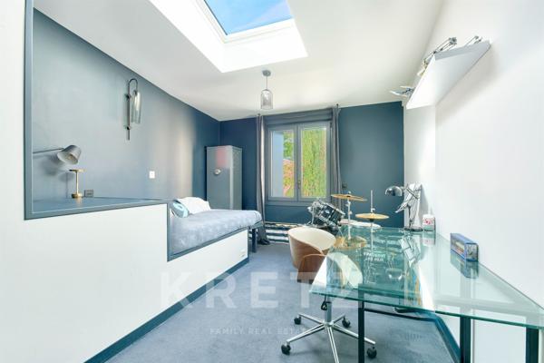 Colombes - Maison type loft avec piscine