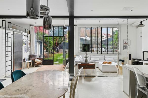 Colombes - Maison type loft avec piscine