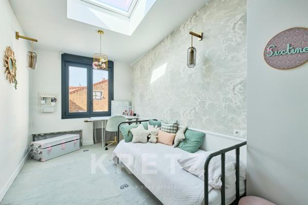 Colombes - Maison type loft avec piscine