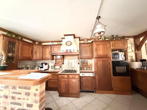 Champigny (89340) Grande maison familiale à Champigny-sur-Yonne