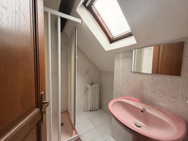 Champigny (89340) Grande maison familiale à Champigny-sur-Yonne