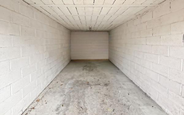 Stationnement à vendre    Sannois