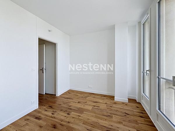 Appartement 2 pièces lumineux avec vue dégagée sur Paris - Boulogne-Billancourt