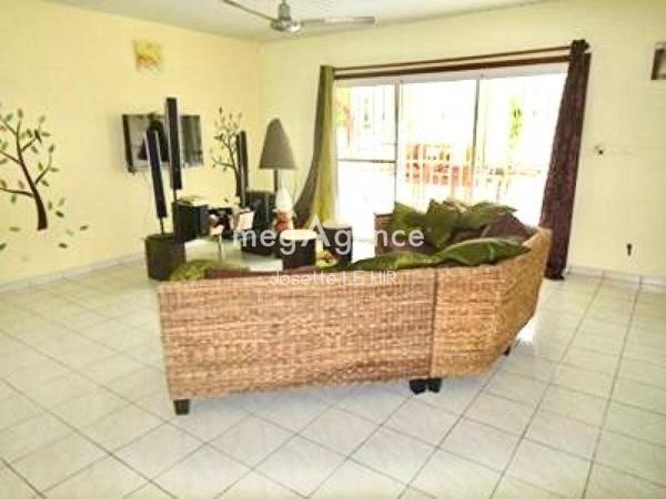 Maison à MATOURY, 97351 - 4 pièces 80m²