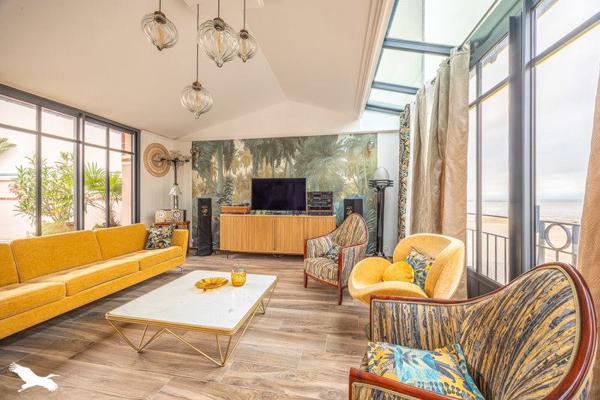 Maison à vendre |  Châtelaillon-Plage |  6 pièces | 198 m²