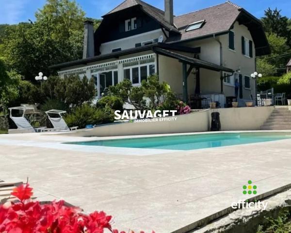 Maison 9 pièces - 275 m² Bien prestige