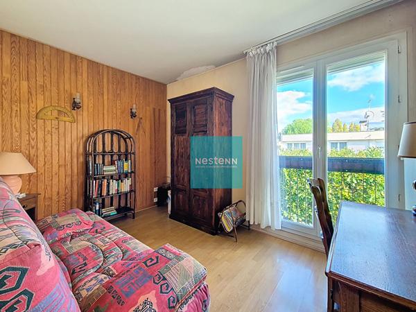 Hameau pavillonnaire calme - Quartier EPINE GUYON -FRANCONVILLE - Avec Box