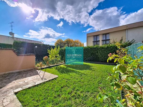 Hameau pavillonnaire calme - Quartier EPINE GUYON -FRANCONVILLE - Avec Box