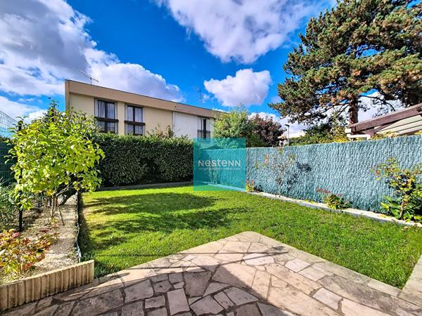 Hameau pavillonnaire calme - Quartier EPINE GUYON -FRANCONVILLE - Avec Box