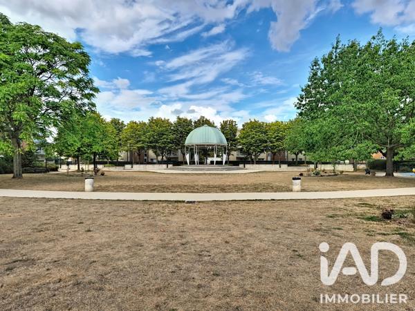 Appartement à vendre 5 pièces 97 m² Élancourt