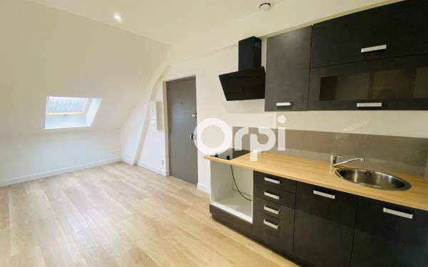 Appartement à louer    2 pièces •  Villeneuve-Saint-Germain