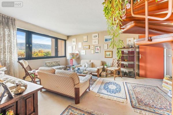 Appartement à vendre à Saint-Julien-en-Genevois en Haute-Savoie (74160), ref : 01047-823