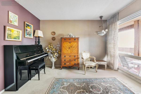 Appartement à vendre à Saint-Julien-en-Genevois en Haute-Savoie (74160), ref : 01047-823