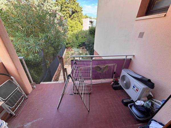 Studio de 36 m2 avec terrasse et petit jardin privatif