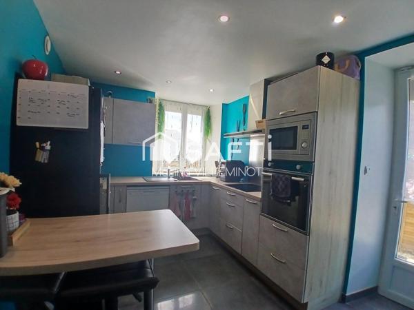 jolie maison avec 4 chambres