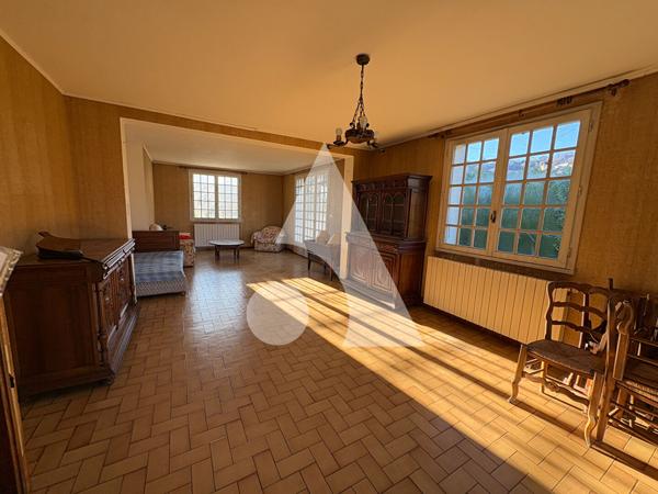 Maison 5 pièces 202.8 m2