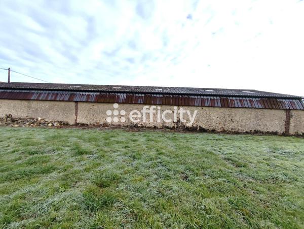 Local Commercial 3 pièces - 400 m²