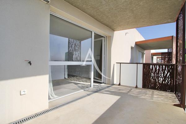 PIGNAN - APPARTEMENT 2 PIÈCE(S) 41,40 m2 - TERRASSE - DOUBLE PLACE DE STATIONNEMENT