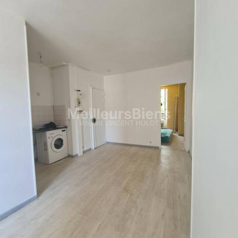 Deux pièces 85 avenue de clichy