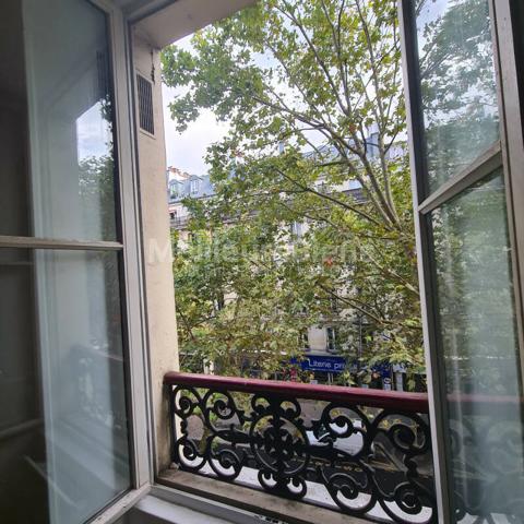 Deux pièces 85 avenue de clichy