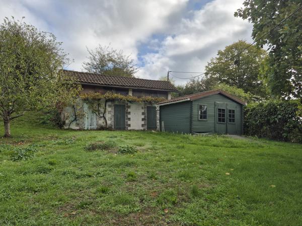 Montagrier (24350) Dordogne, Périgueux, Montagrier, Maison de plain pied 205 m², 4 chambres, terrain arboré clos, piscine sel