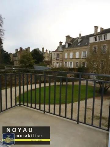 Appartement à louer 4 pièces 92.58m²