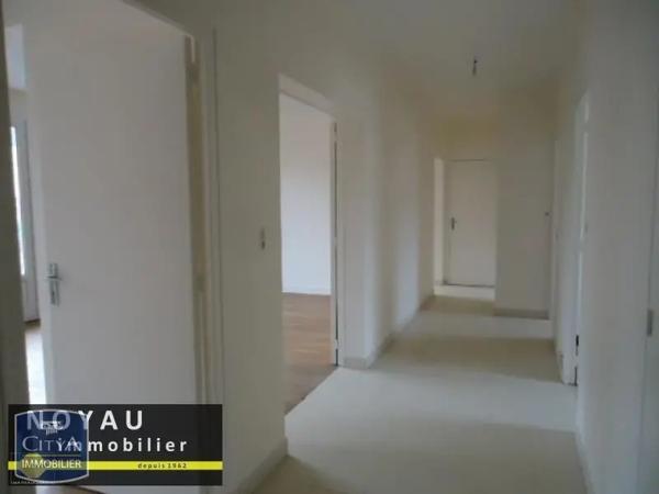 Appartement à louer 4 pièces 92.58m²