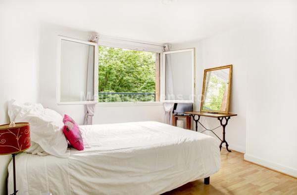 Dernier étage au calme dans la verdure 3 ch balcon séjour style loft.