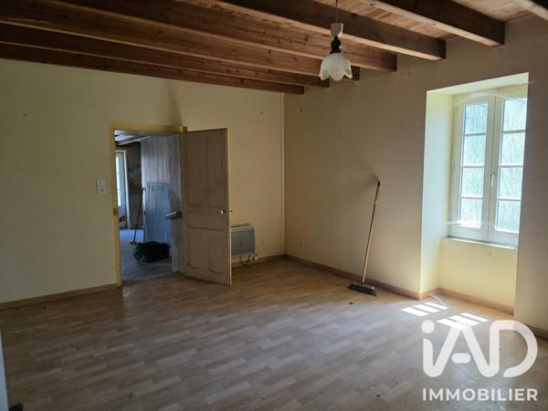 Maison à vendre 8 pièces 200 m² Bazoges-en-Pareds