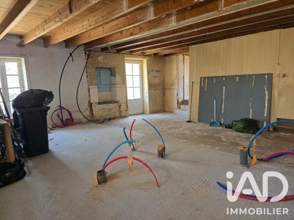 Maison à vendre 8 pièces 200 m² Bazoges-en-Pareds