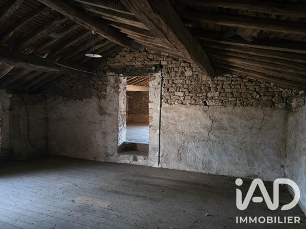 Maison à vendre 8 pièces 200 m² Bazoges-en-Pareds