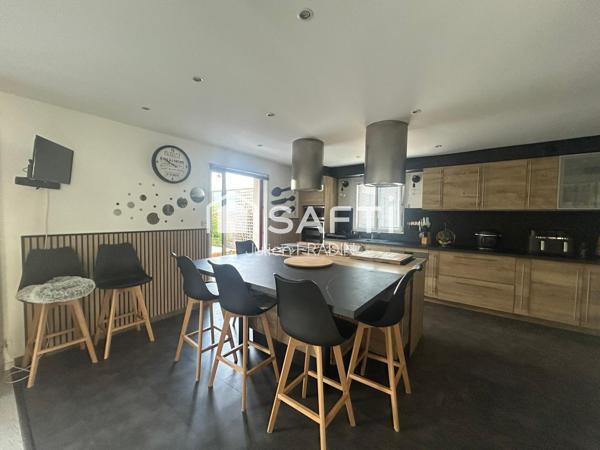 Maison 7 pièces – 158 m² – Terrain 1 997 m² constructible