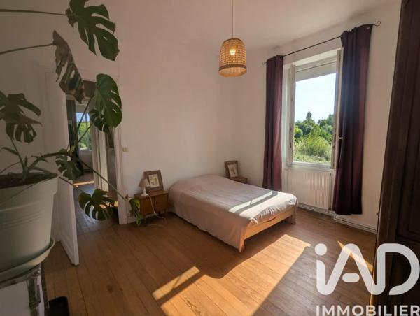 Maison à vendre 7 pièces 211 m² Saint-Louis-de-Montferrand