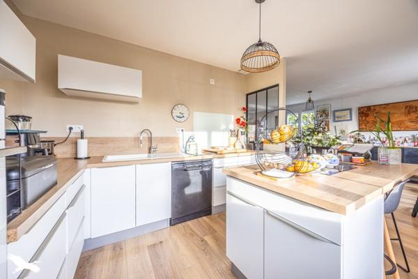 Maison à vendre |  Surgères |  6 pièces | 138 m²