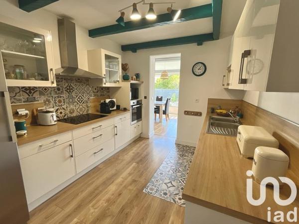 Maison à vendre 5 pièces 140 m² Saint-Zacharie