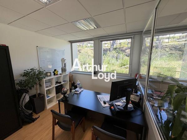 Bureaux cloisonnés à la vente sur le secteur de Sophia Antipolis