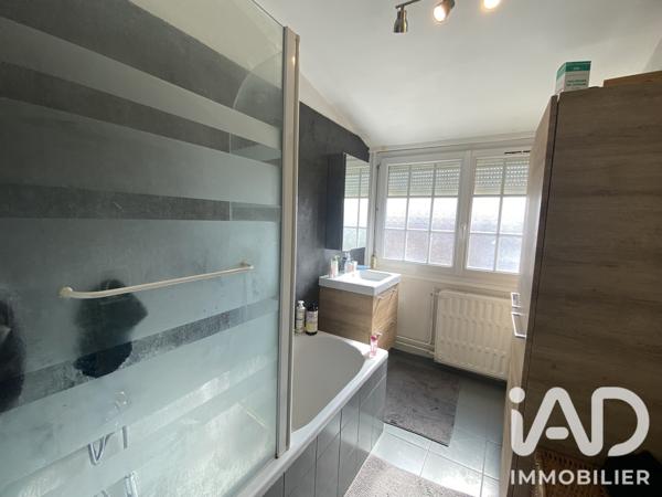 Maison à vendre 5 pièces 103 m² Châlons-en-Champagne