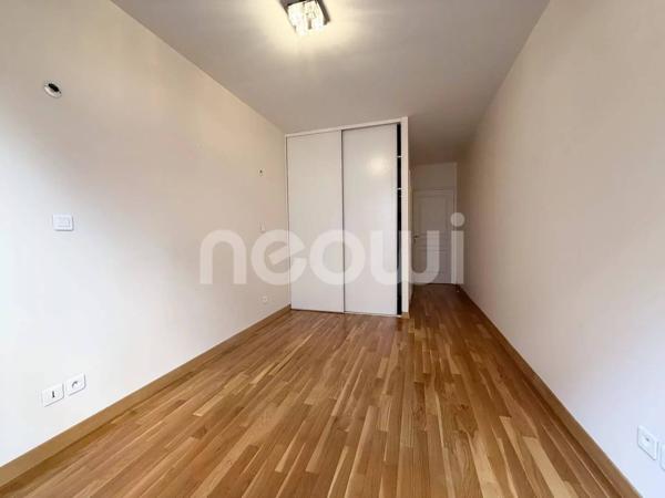 LYON 4 - T4 DE 95,24M2 AVEC BALCON